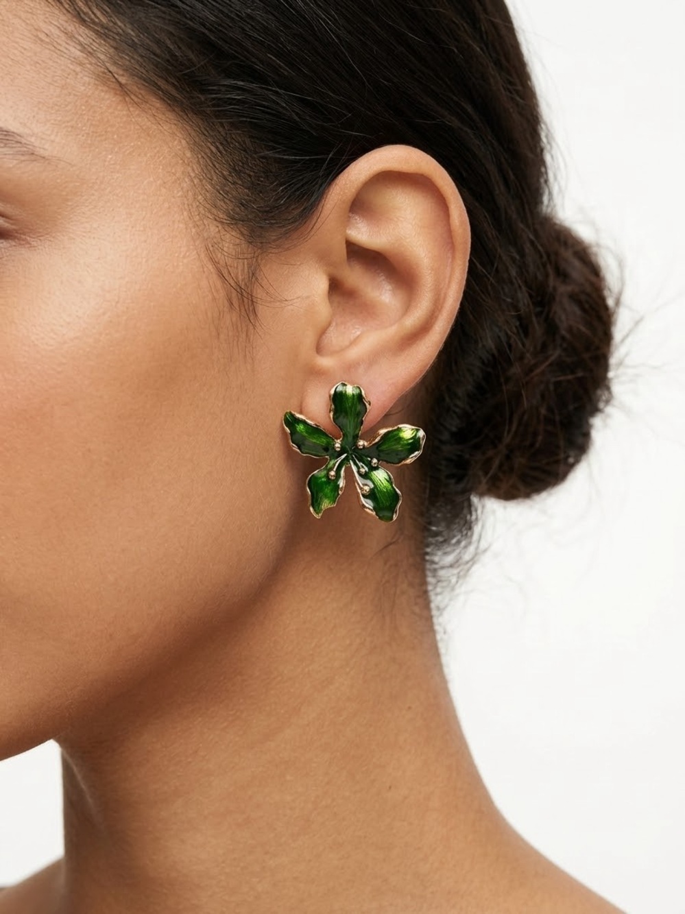 Green Enamel Flower Stud Earrings - Women Jewelry